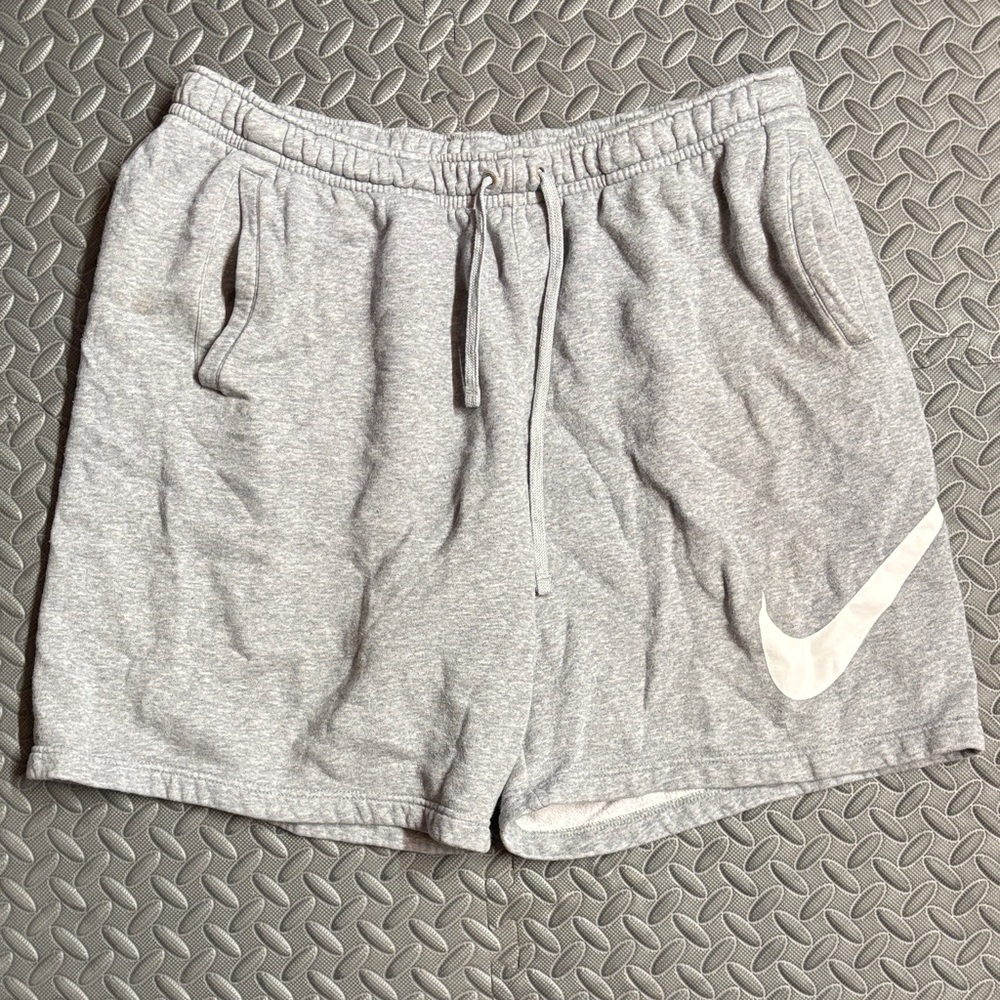 Nike Men's Athletic Gray Shorts